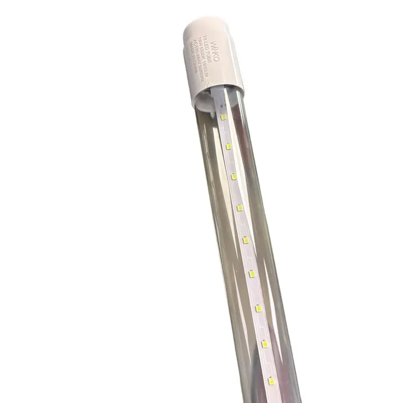 [TUB-T8-18W-CW-TRAN] TUBO LED DE VIDRIO 18W